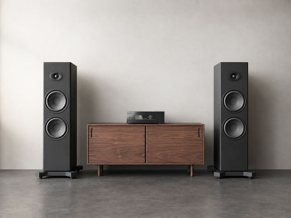 AMP-F8 Lifestyle Pictures